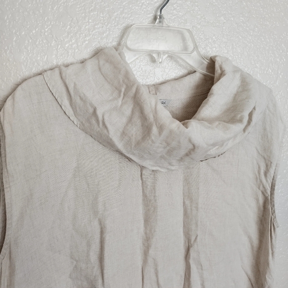 John Mark linen lagenlook mock neck asymmetric sleeveless top sz L - Picture 3 of 9